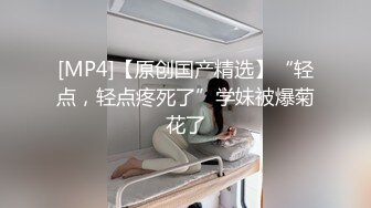 推特顶级绿帽癖大奶露出骚妻AAlifeAA1无底线淫乱，约炮单男3P内射刷锅，公司露出儿子面前全裸紫薇 (5)