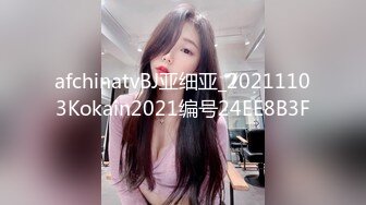 99年骚逼女友和单男3p